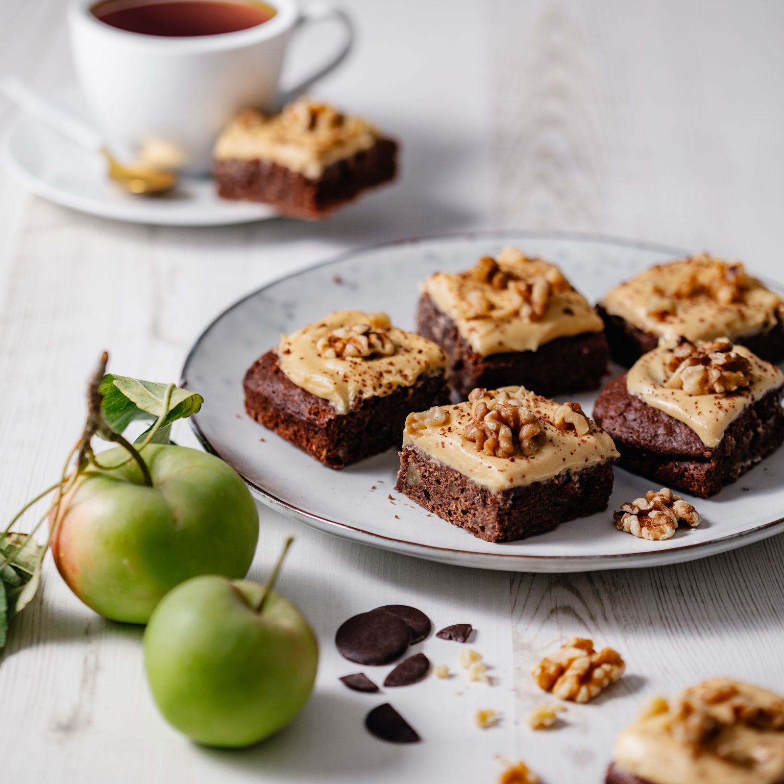 Chocolate Apple and Caramel Brownies Recipe