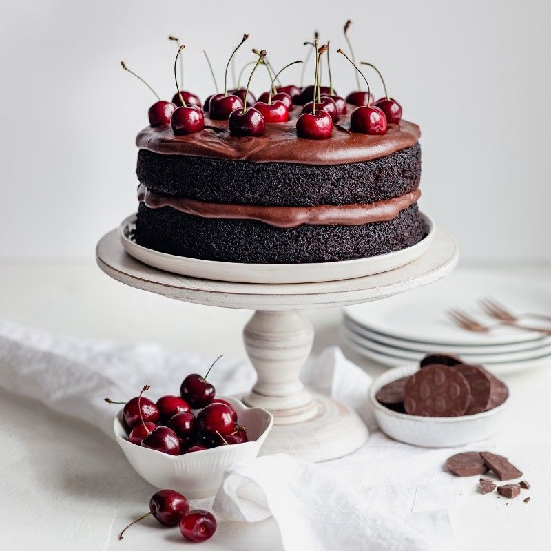 MEGA MILK CHOCOLATE CHERRY CAKE RECIPE